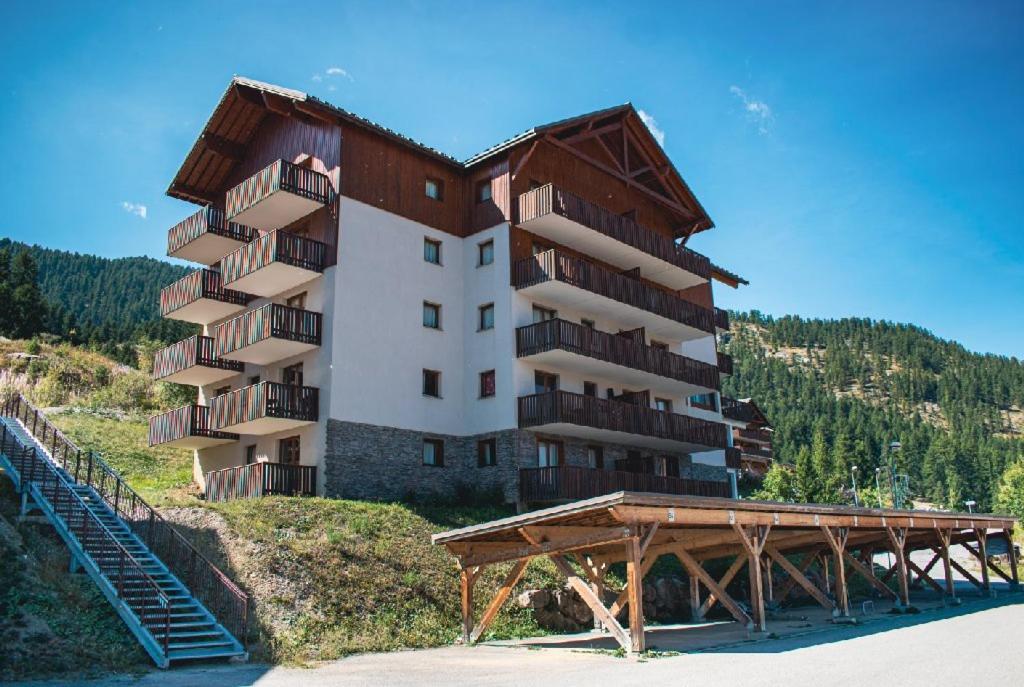 Aparthotel Les Gentianes By Actisource Puy-Saint-Vincent Exterior foto